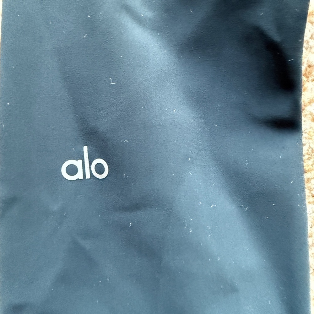 ALO YOGA HIGH-WAIST RIPPED WARRIOR LEGGING Small Anthracite - Picture 5 of 5